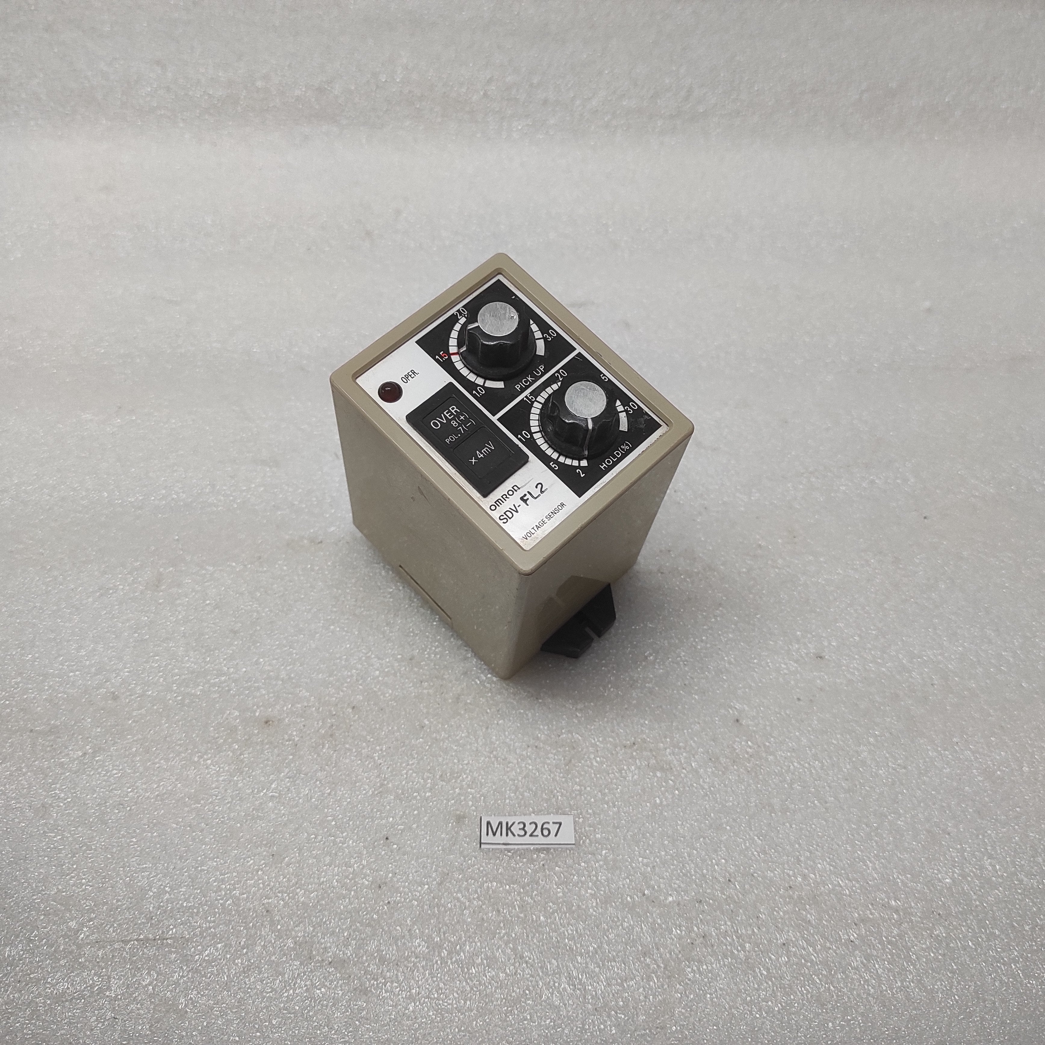 OMRON SDV-FL2 VOLTAGE SENSOR 24VDC