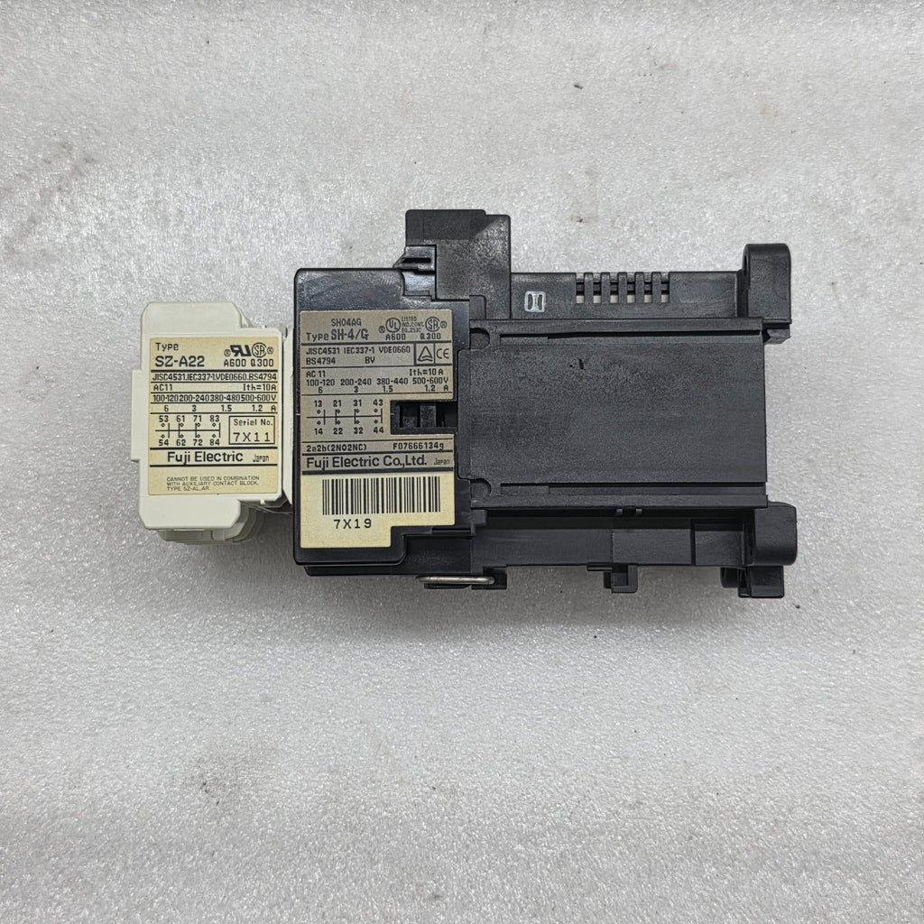 FUJI ELECTRIC SH04AG MAGNETIC CONTACTOR 10A SH-4/G 24VDC AUX SZ-A22