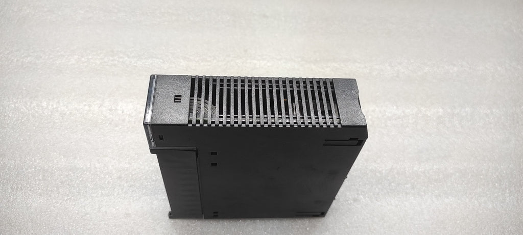 GE IC693MDL330F OUTPUT MODULE