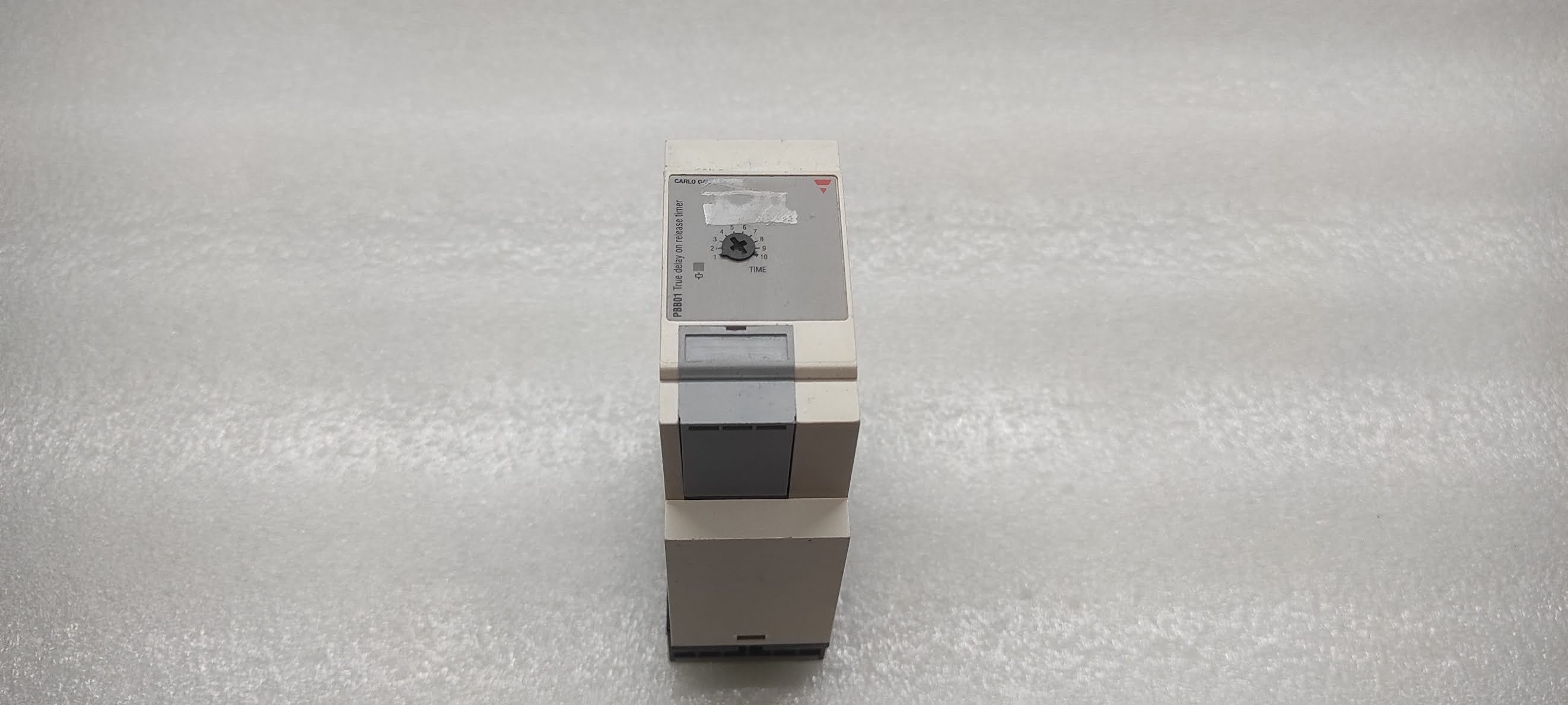 CARLO GAVAZZI PBB01DM24 TRUE DELAY  ON RELEASE TIMER 24-240VAC/DC