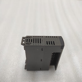 FUJI ELECTRIC NP1AX04-MR ANALOG INPUT MODULE NP1AX04MR