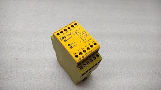 PILZ P2HZ X1 24VDC 3S 10 SAFETY RELAY 774340 24VDC