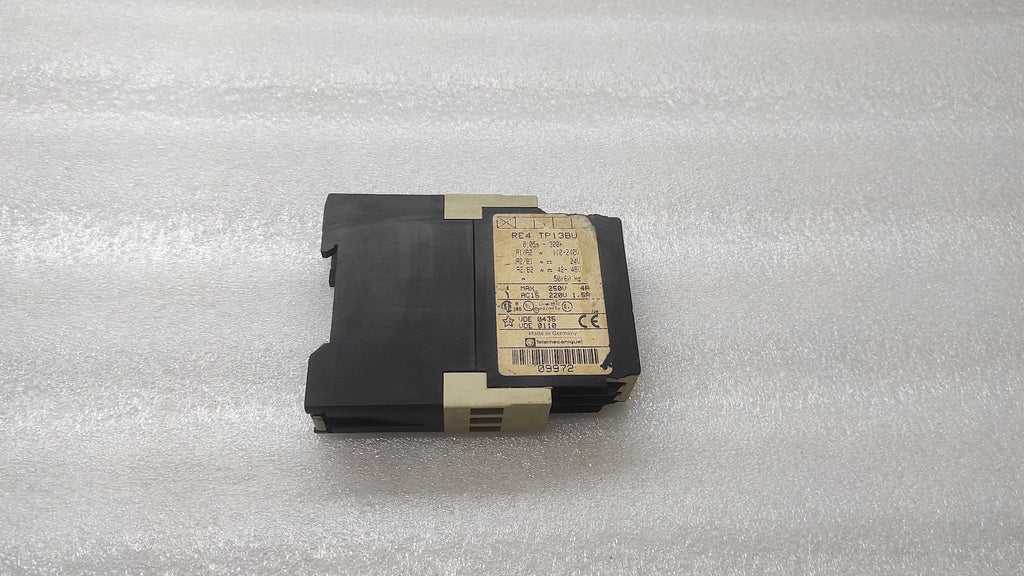 TELEMECANIQUE RE4 TP13BU TIME DELAY RELAY 09972 110-240V/24V/42-48V 0.05S-300H