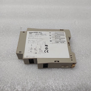 OMRON H3DE-S2 MULTIFUNCTION TIME DELAY RELAY 0.1S-120H 24-230VAC/DC