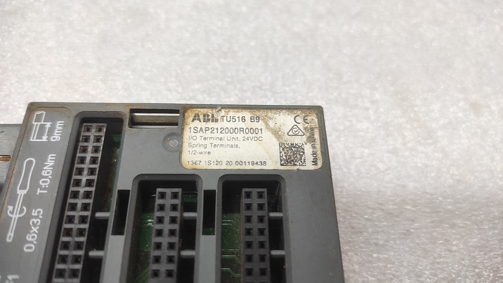 ABB TU516 B9 I/O TERMINAL UNIT 1SAP212000R0001
