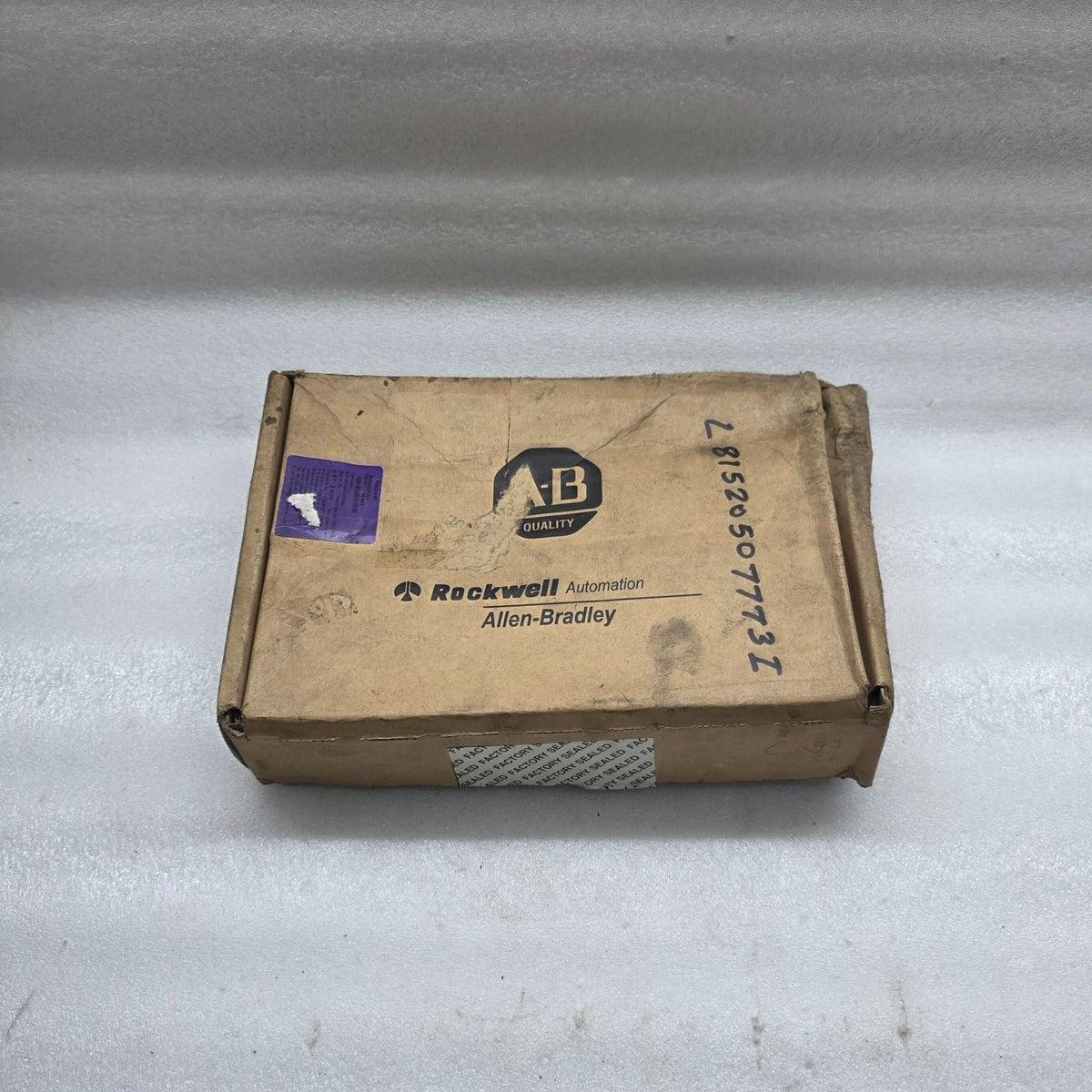 ALLEN BRADLEY CAT 1746-IB16 SER C SLC 500 INPUT MODULE