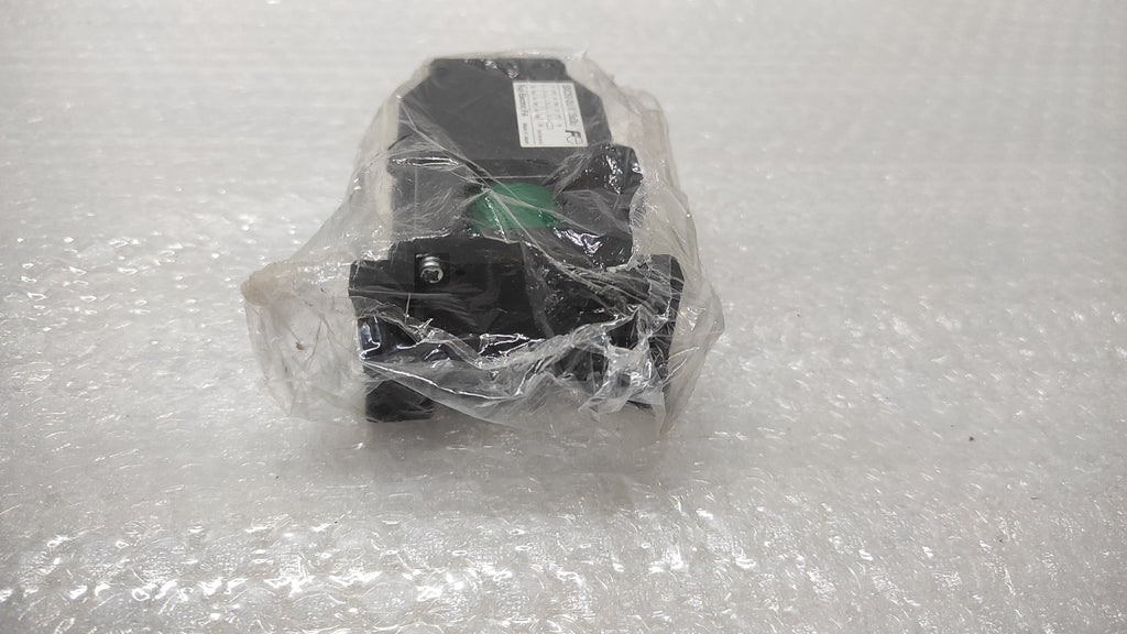 FUJI ELECTRIC SRC50-2U/X (3A3B) MAGNETIC CONTACTOR 100-110V SRC502UX