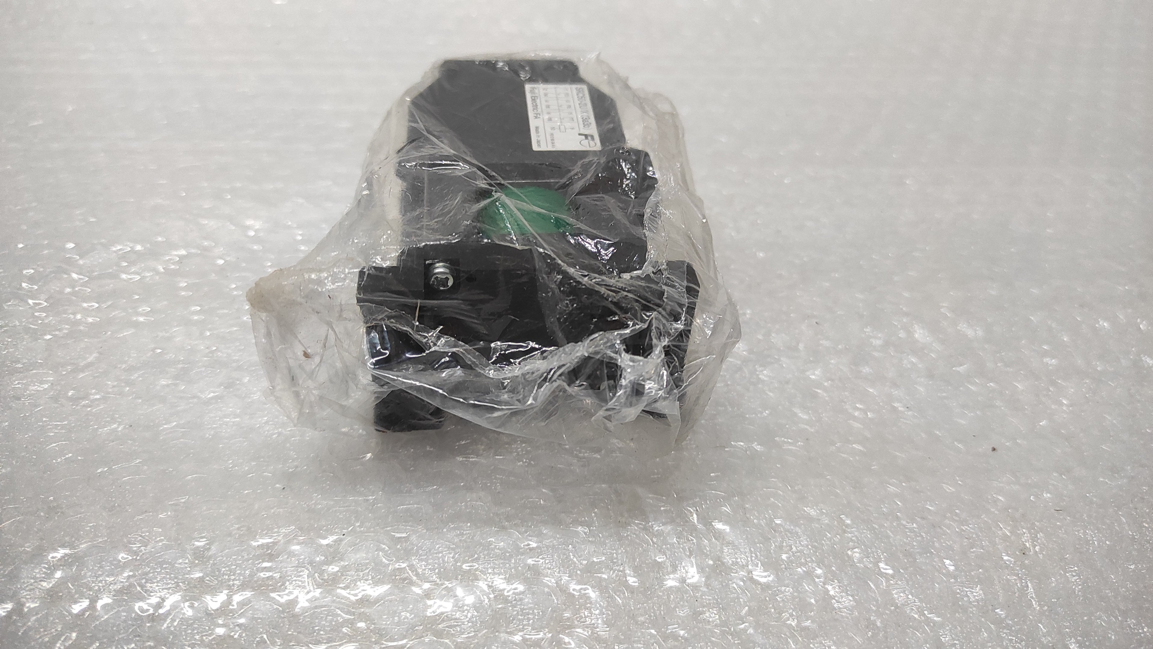 FUJI ELECTRIC SRC50-2U/X (3A3B) MAGNETIC CONTACTOR 100-110V SRC502UX