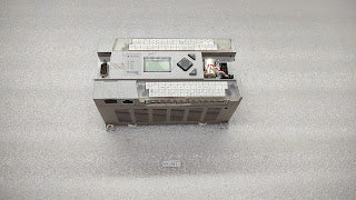 ALLEN BRADLEY CAT 1766-L32BXB MICROLOGIX 1400 32-POINT CONTROLLER 70595