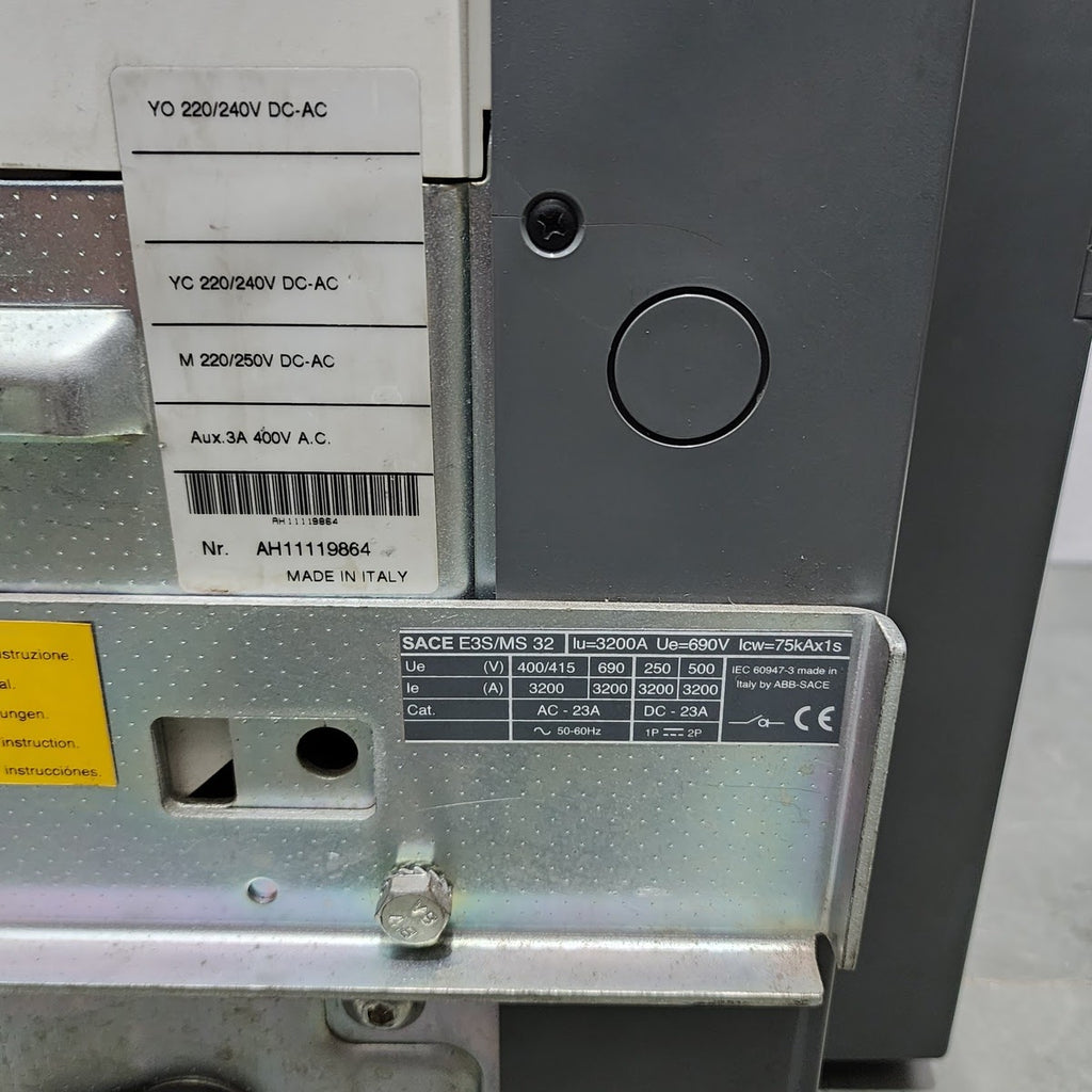ABB SACE E3S/MS 32 3-POLE CIRCUIT BREAKER 1SDA058979R1 3200A