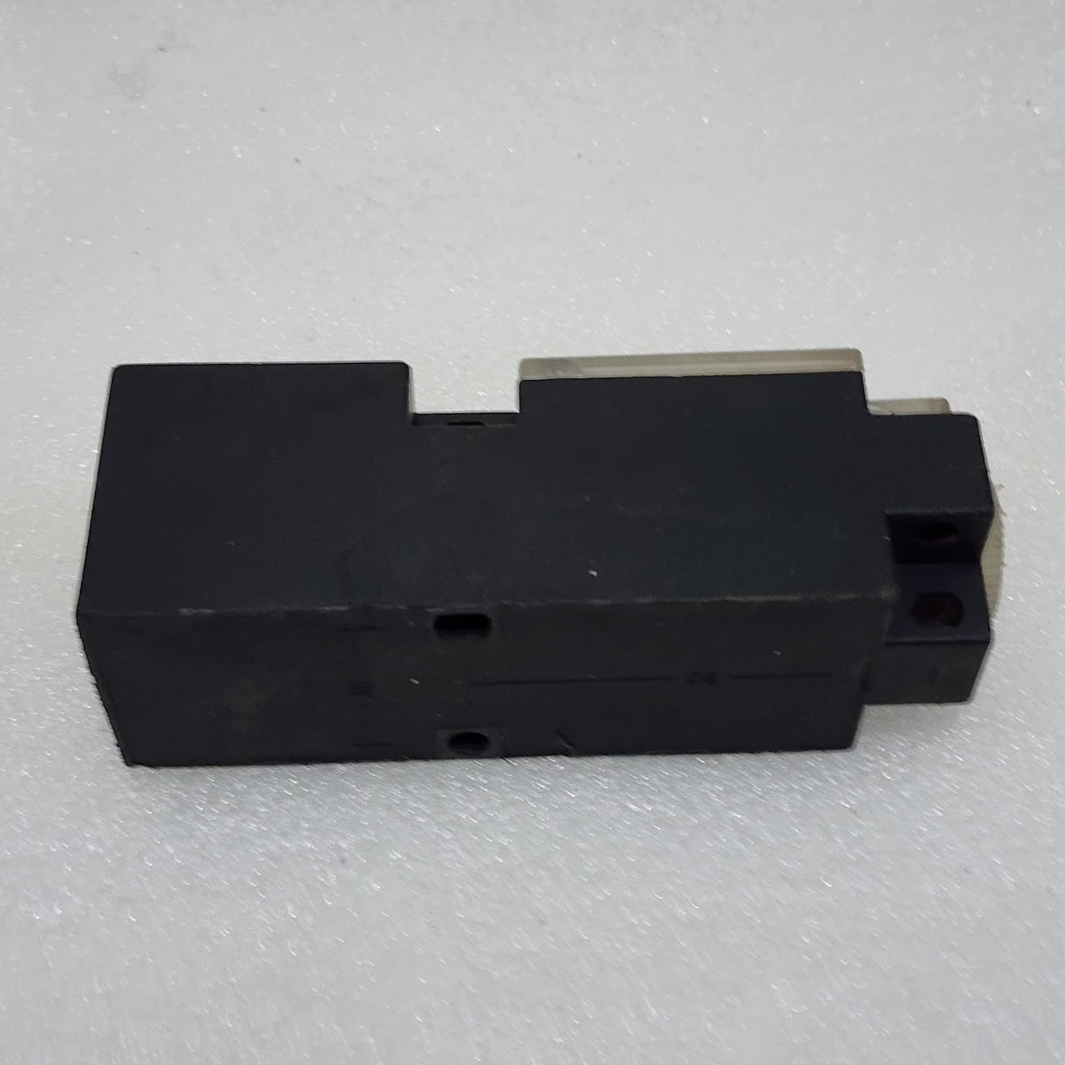 BAUMER ELECTRIC FZDK 40P5001 PHOTOELECTRIC SENSOR