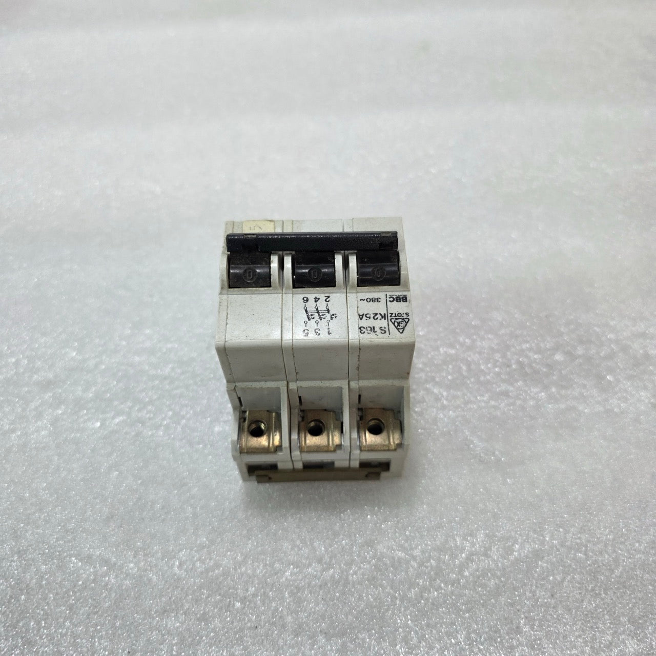 BBC STOTZ S163 K25A 3 POLE CIRCUIT BREAKER SWITCH 380V