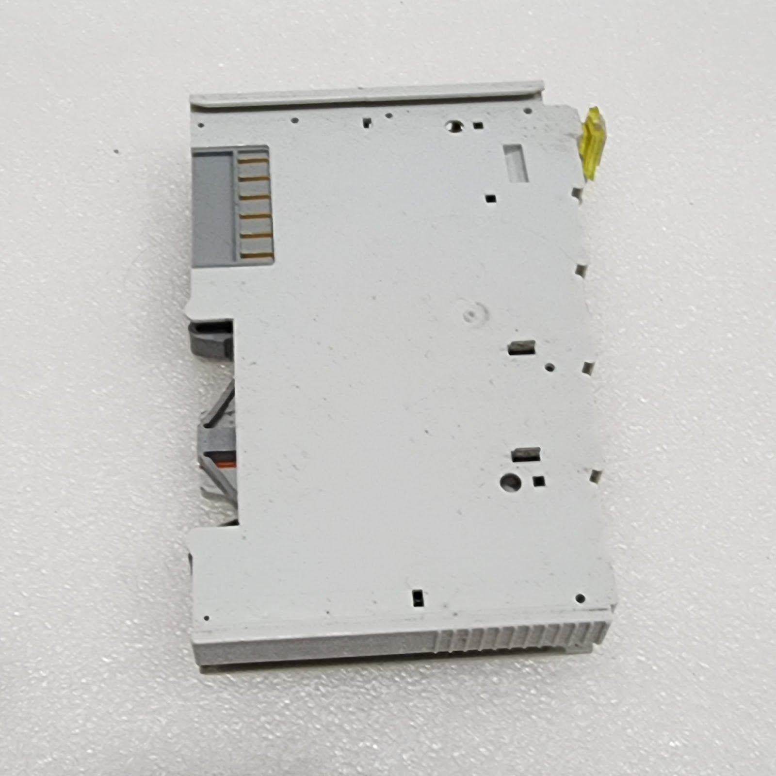 BECKHOFF KL1104  4-CH DIGITAL INPUT MODULE  LOT OF 4 UNIT
