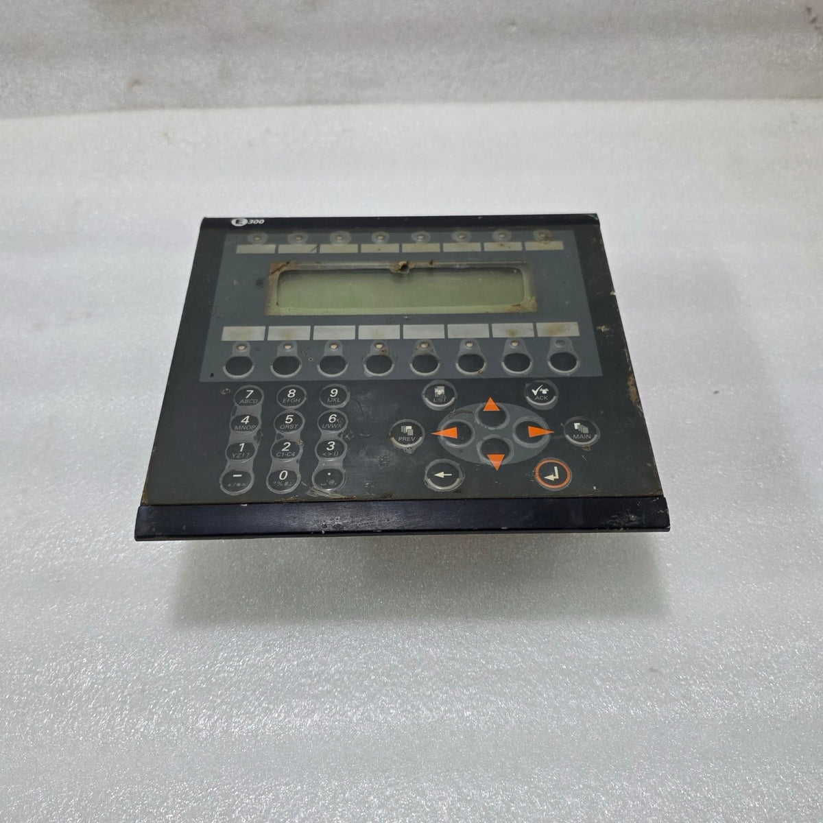 BEIJER ELECTRONICS E300 HMI PANEL – 24VDC INDUSTRIAL DISPLAY 04380A