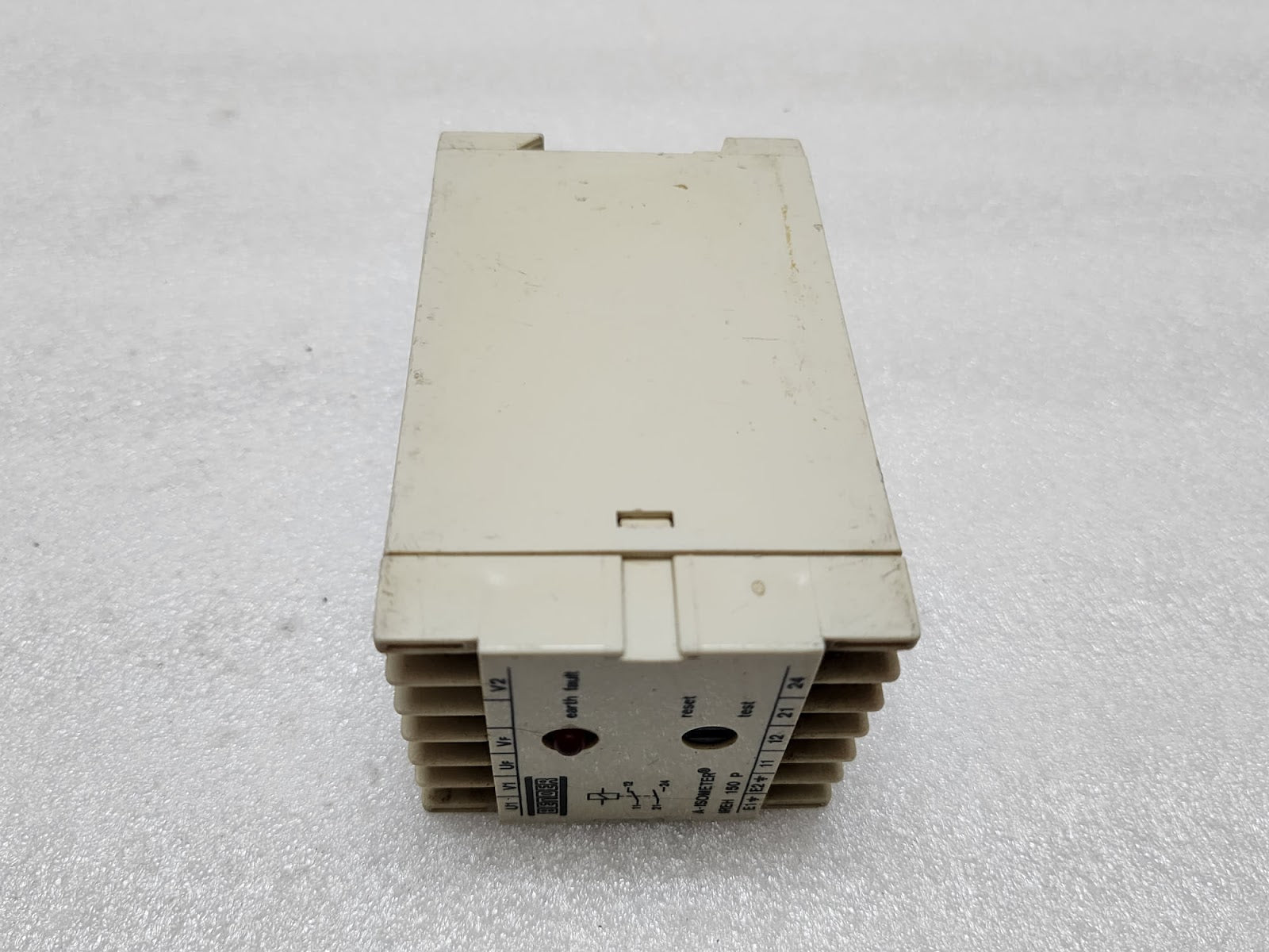 BENDER IREH150P A-ISOMETER