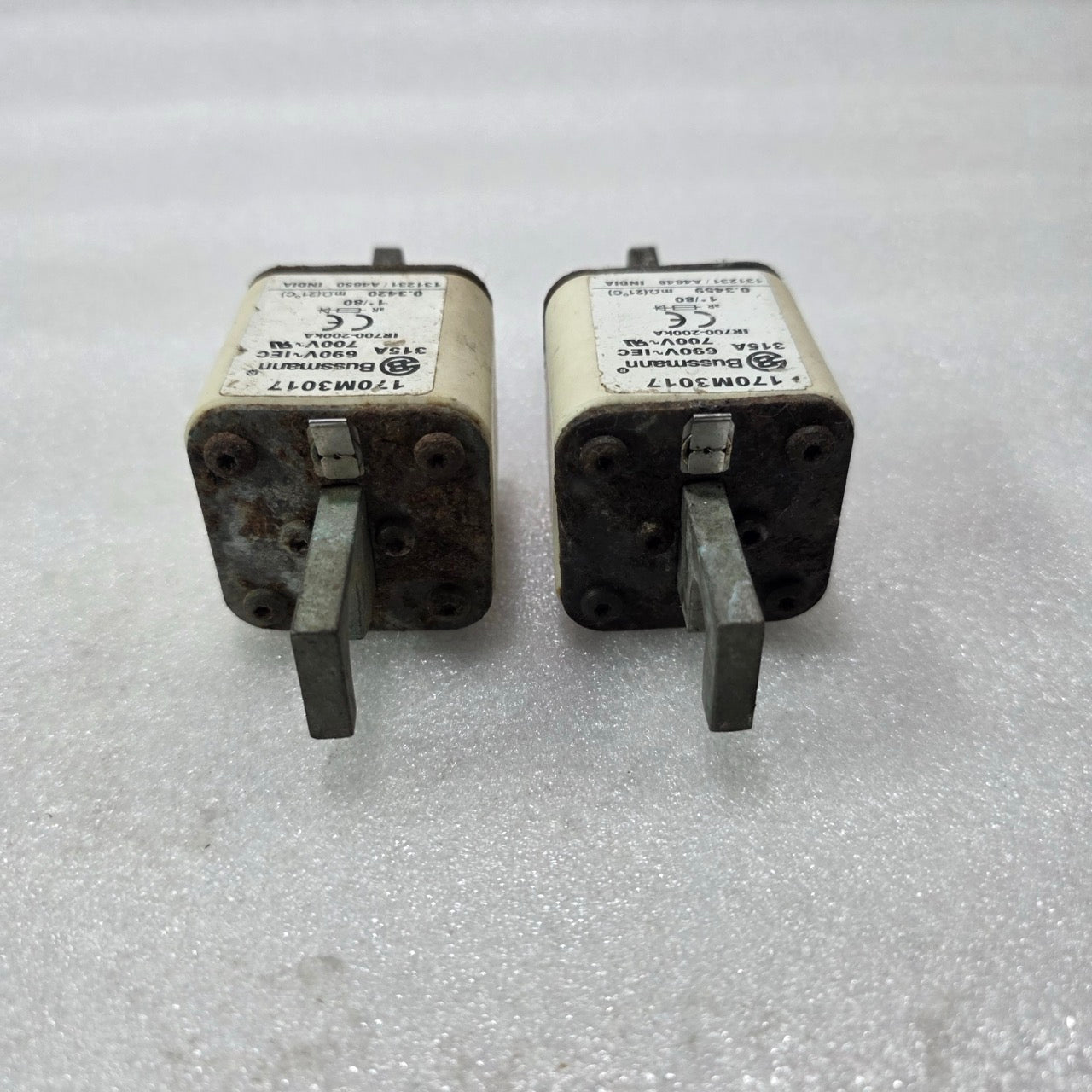 BUSSMANN 170M3017 HIGH SPEED FUSE LINK 315A 690V/700V aR IR700-200kA