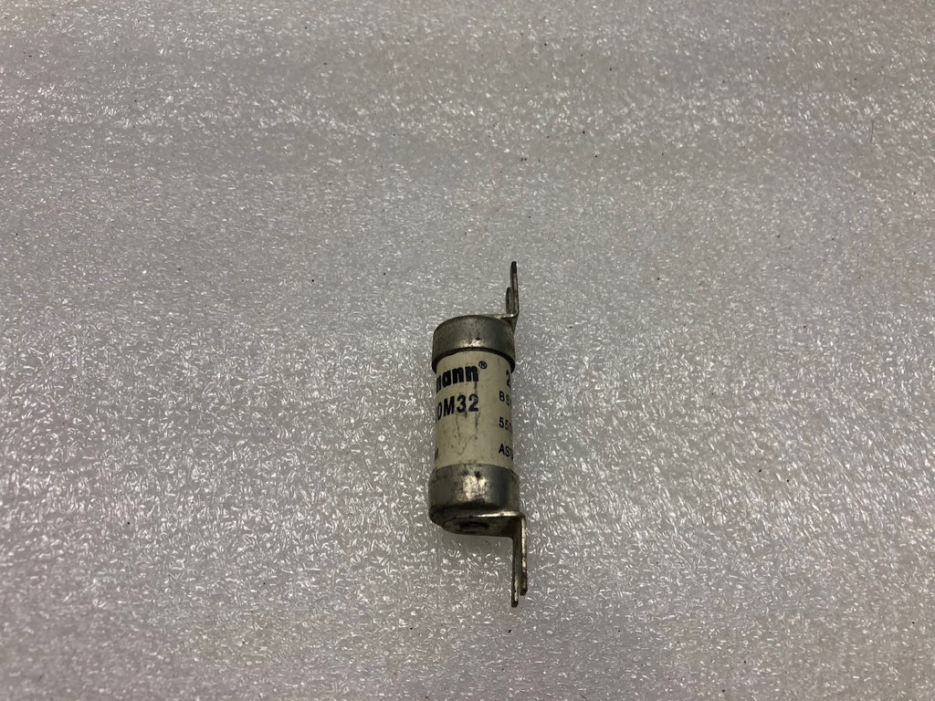 BUSSMANN NITD20M32 FUSE 20A 550VAC LOT OF 12 UNIT