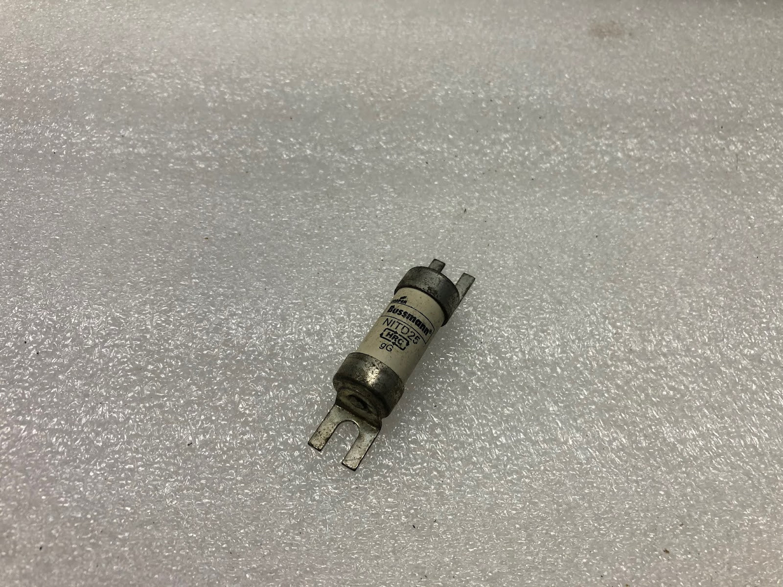 BUSSMANN NITD25 FUSE 25A 550VAC LOT OF 11 UNIT