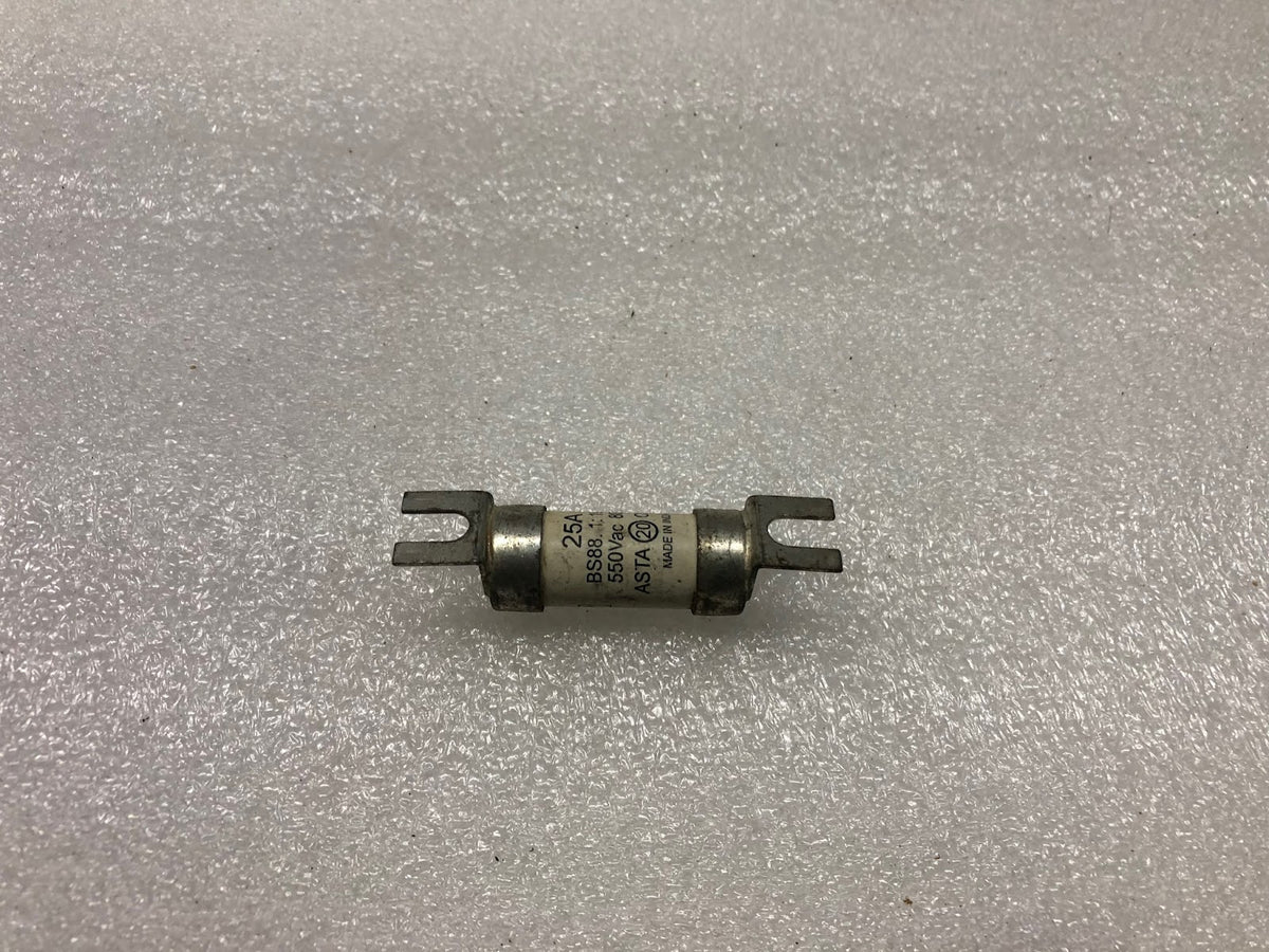 BUSSMANN NITD25 FUSE 25A 550VAC LOT OF 11 UNIT