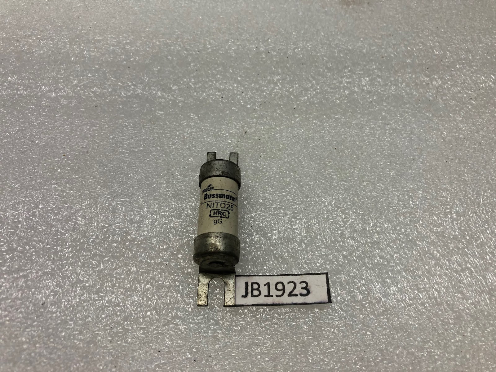 BUSSMANN NITD25 FUSE 25A 550VAC LOT OF 11 UNIT
