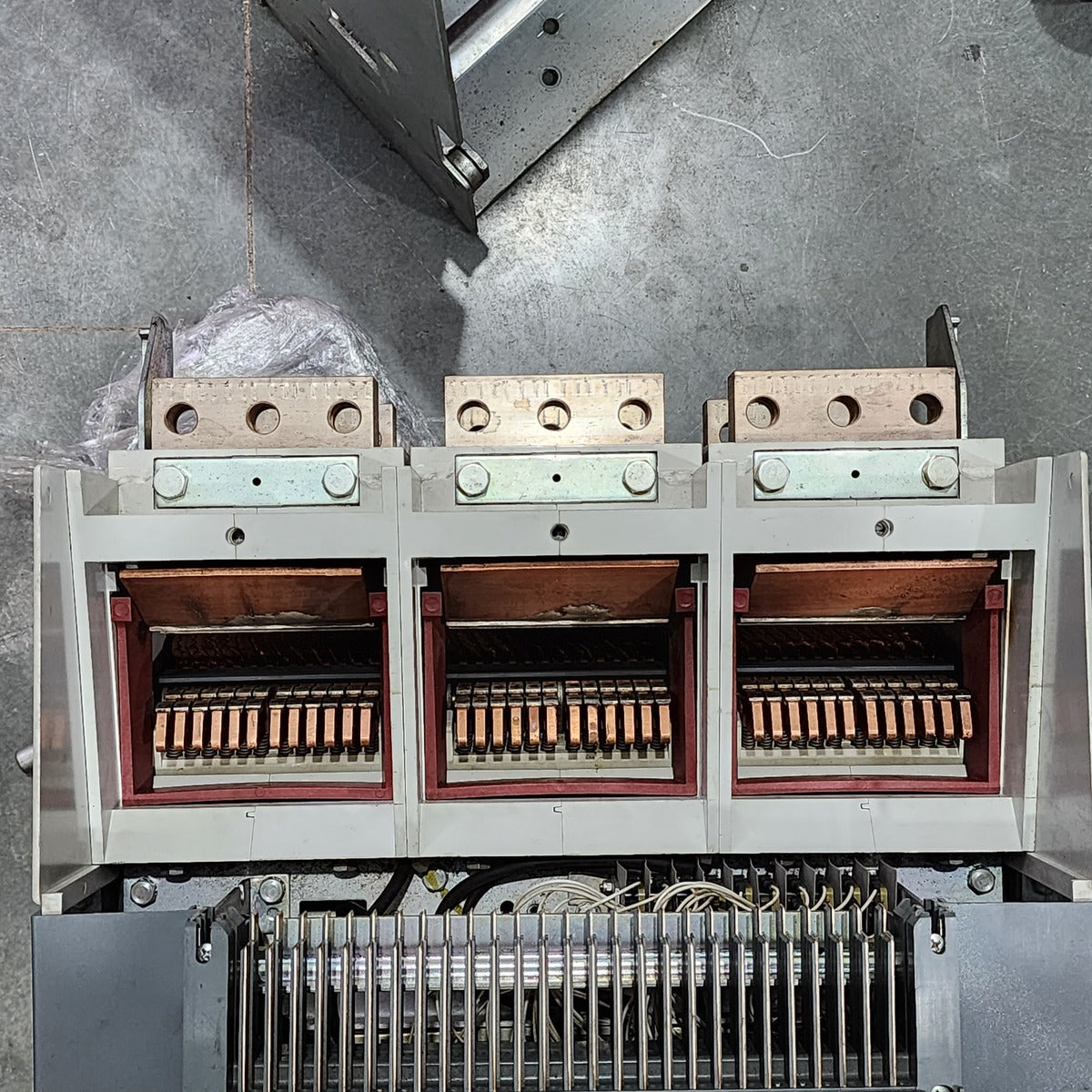 ABB SACE E3S/MS 32 3-POLE CIRCUIT BREAKER 1SDA058979R1 3200A