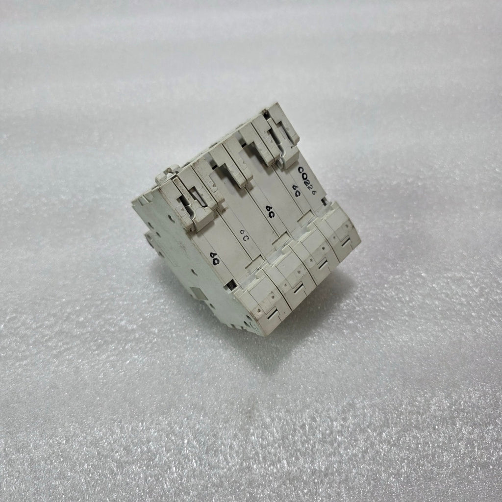 MERLIN GERIN | C60H C6 | MCB MINIATURE CIRCUIT BREAKER | 4-POLE | 415V | 6A CURV