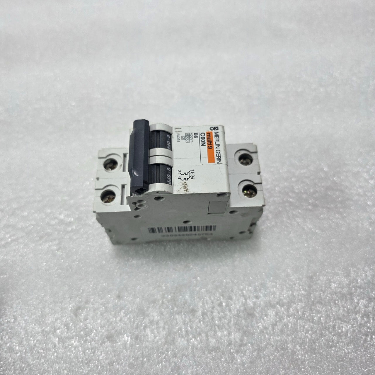 MERLIN GERIN MULTI9 C60N B6 2-POLE MCB 6A 400V 6KA B CURVE DIN RAIL
