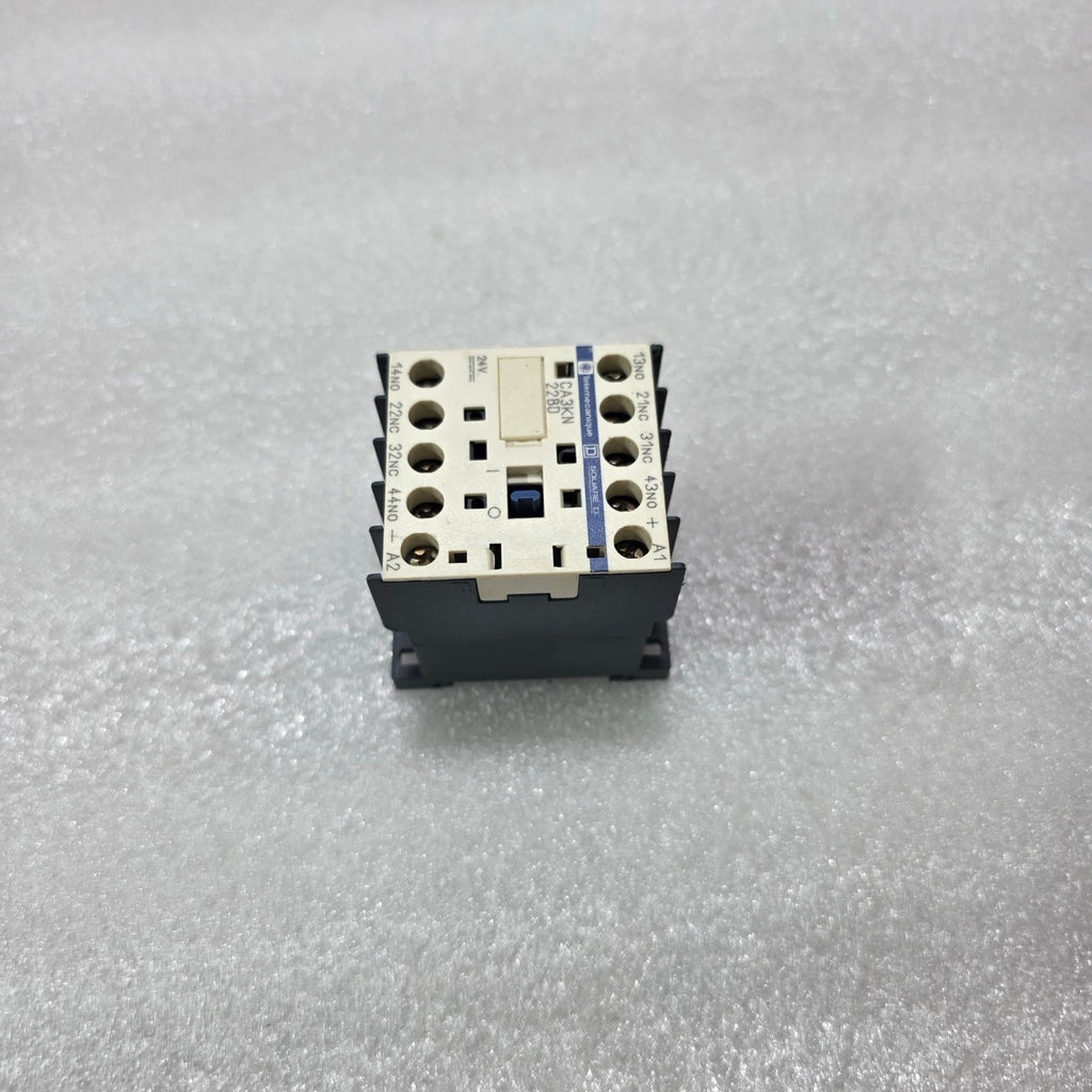 TELEMECANIQUE CA3KN22BD CONTROL RELAY 24VDC 2NO+2NC 10A 690V SQUARE D
