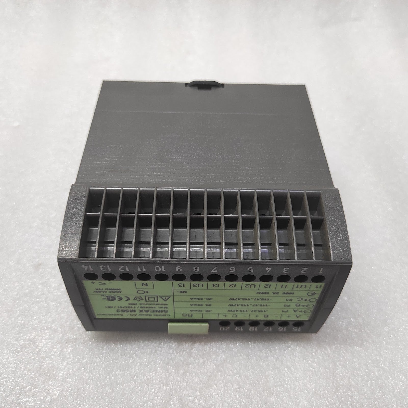 CAMILLE BAUER SINEAX M563 PROGRAMMABLE MULTI TRANSDUCER 3-ANALOG OUTPUT RS232