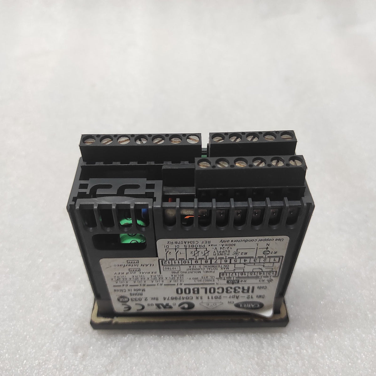 CAREL IC33C0LB00 ELECTRONIC CONTROLLER