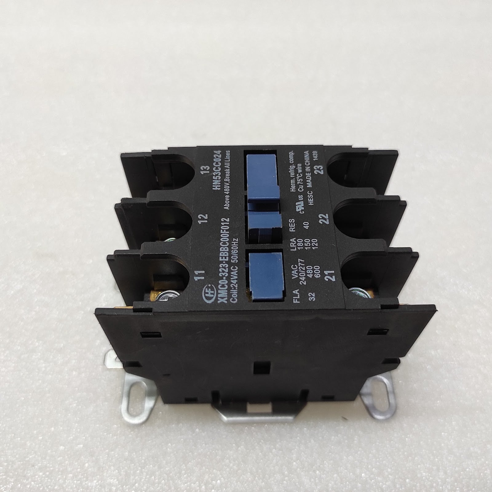 CARRIER XMC0-323-EBBC00F012 CONTACTOR HM53CC024 COIL VOLTAGE 24VAC
