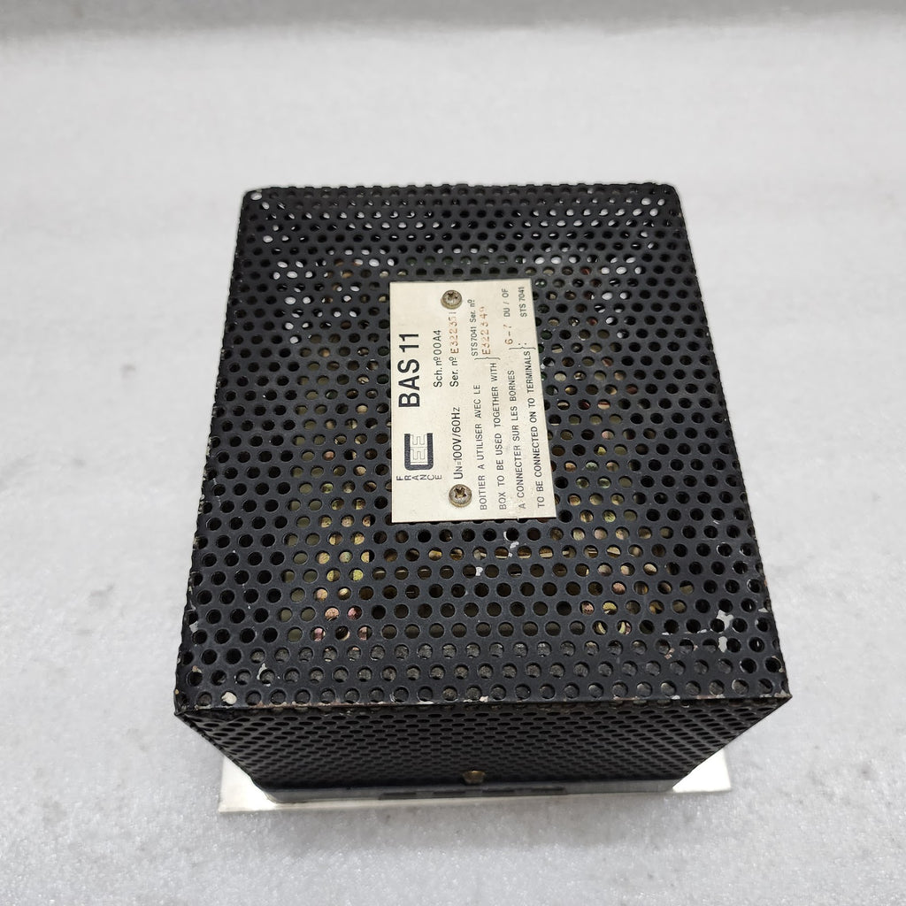 CEE BAS 11 00A4 100V