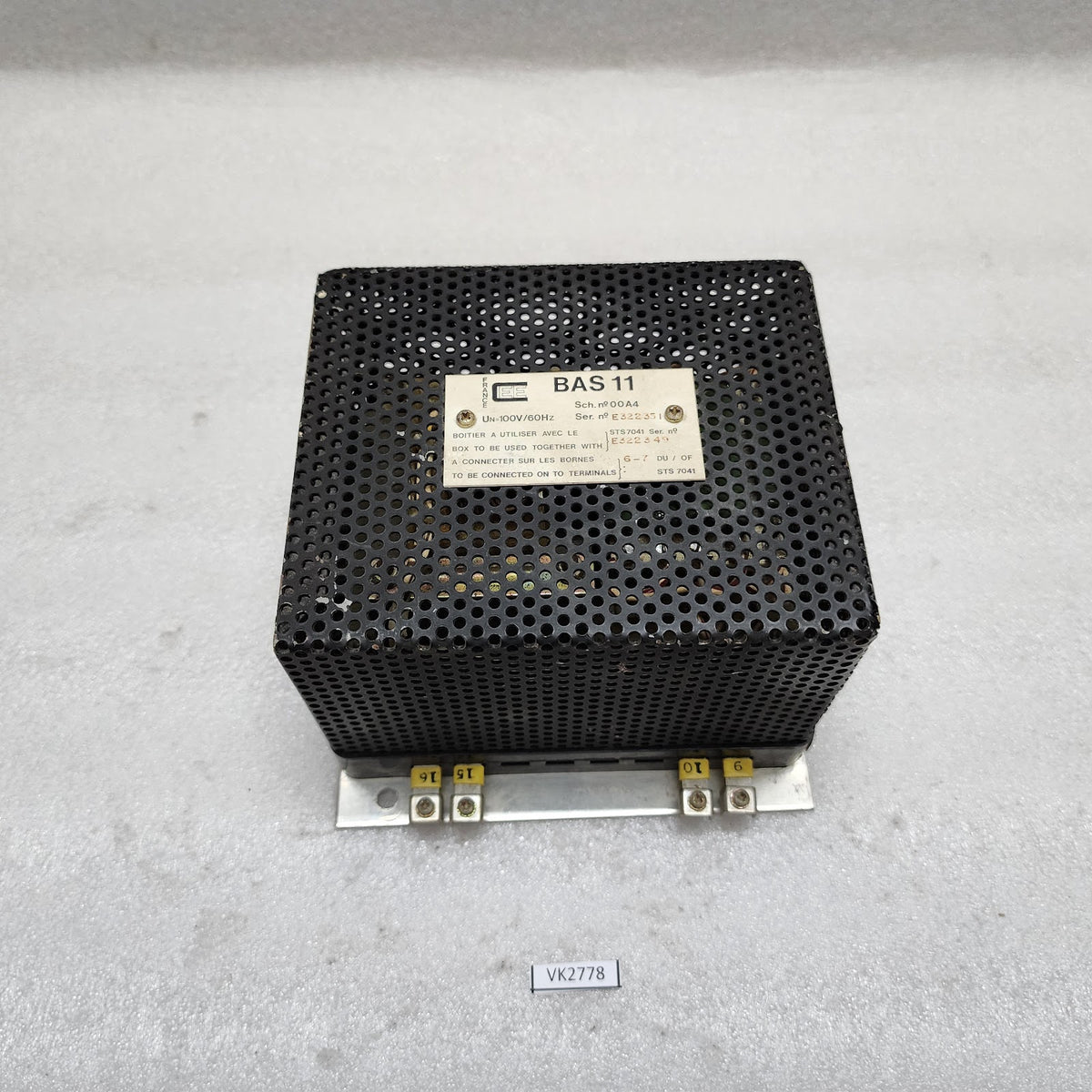 CEE BAS 11 00A4 100V