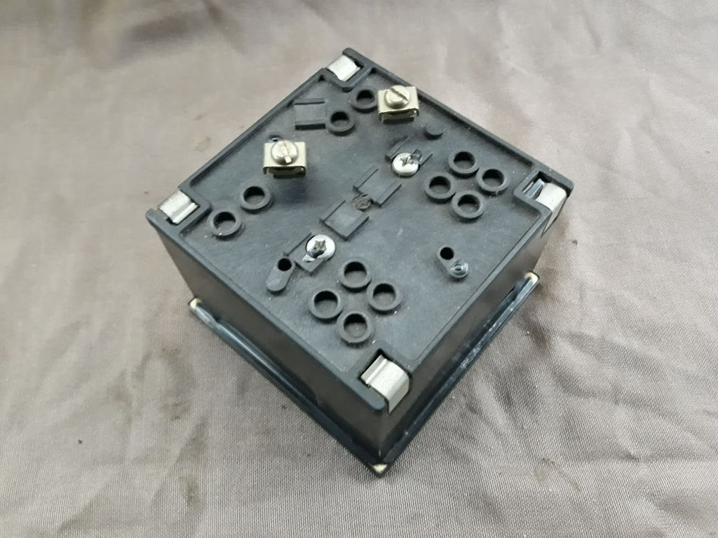 Celsa Frequency Counter Meter 230V 55-65 Hz