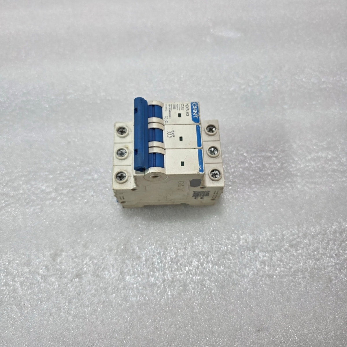 CHINT NXB-63 C25 3 POLE MINIATURE CIRCUIT BREAKER MCB 25A 400V IEC/EN60898-1