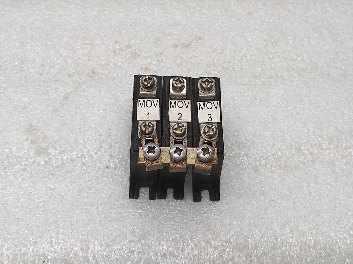 CKE Z33M471 8K VARISTOR LOT OF 3 UNIT