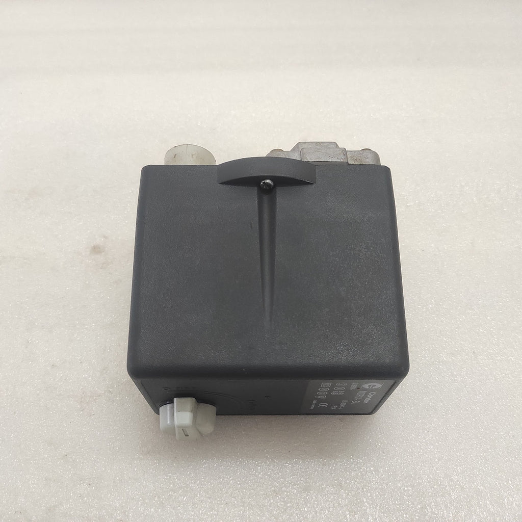 CONDOR MDR3-EA PRESSURE SWITCH 690V