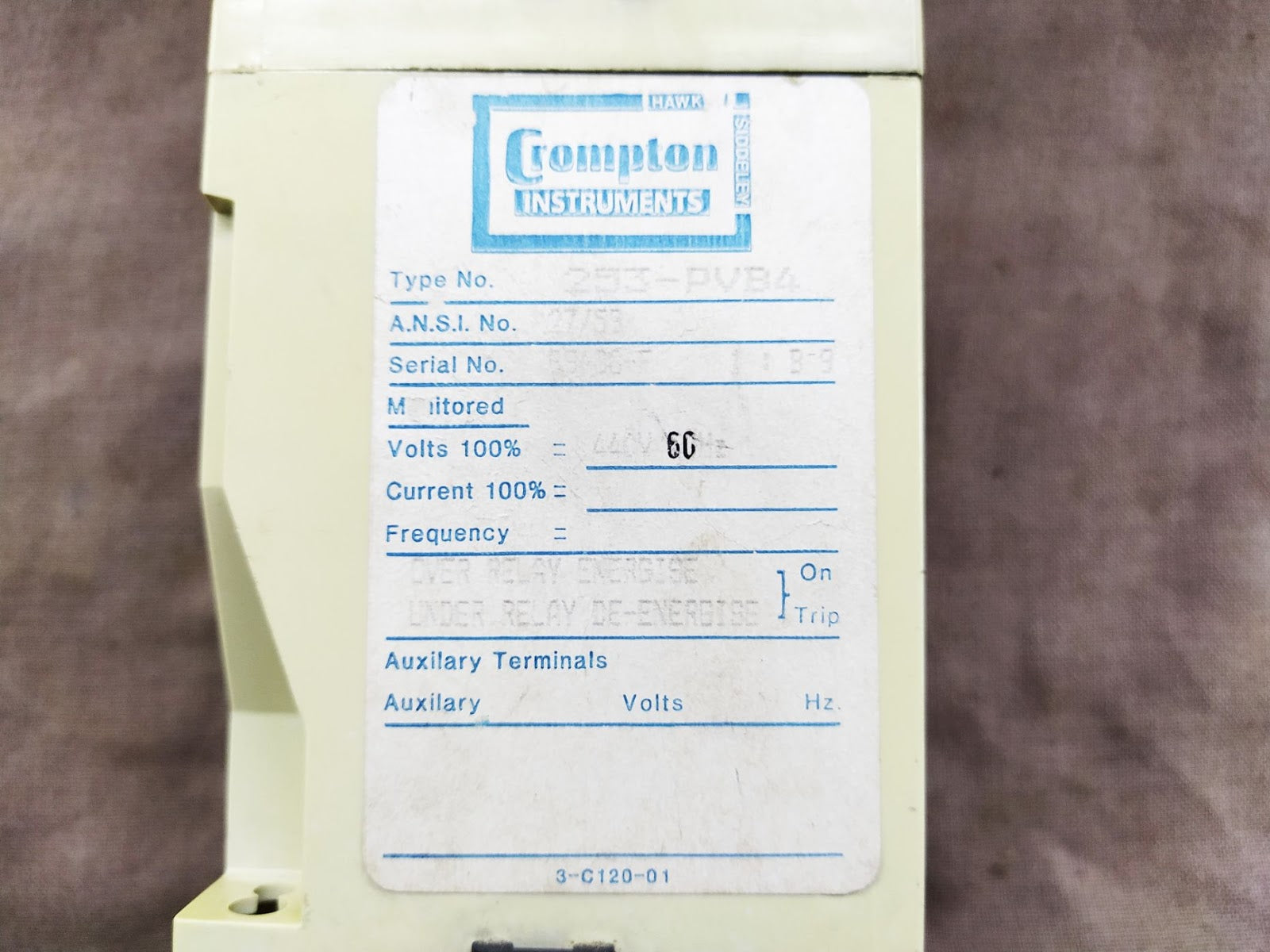 CROMPTON PROTECTOR 253-PVB4