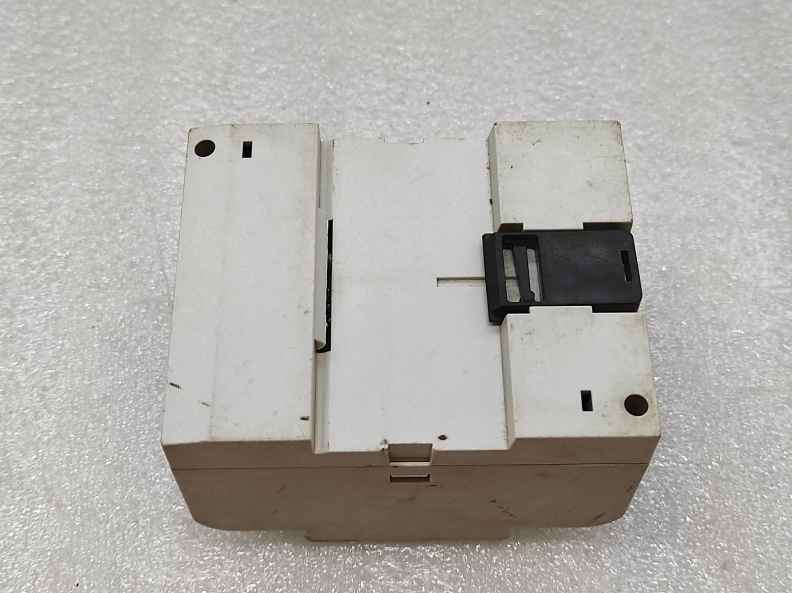 Crouzet SA 12 PLC Controller 88 950 042