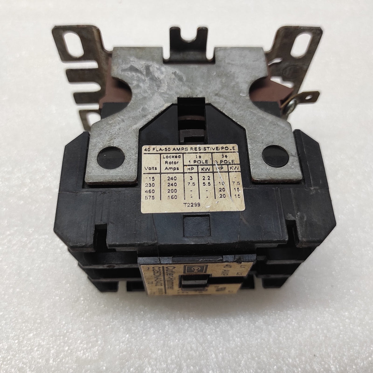 CUTLER HAMMER C25DNA3402 MAGNETIC CONTACTOR 40A COIL VOLTAGE 24V