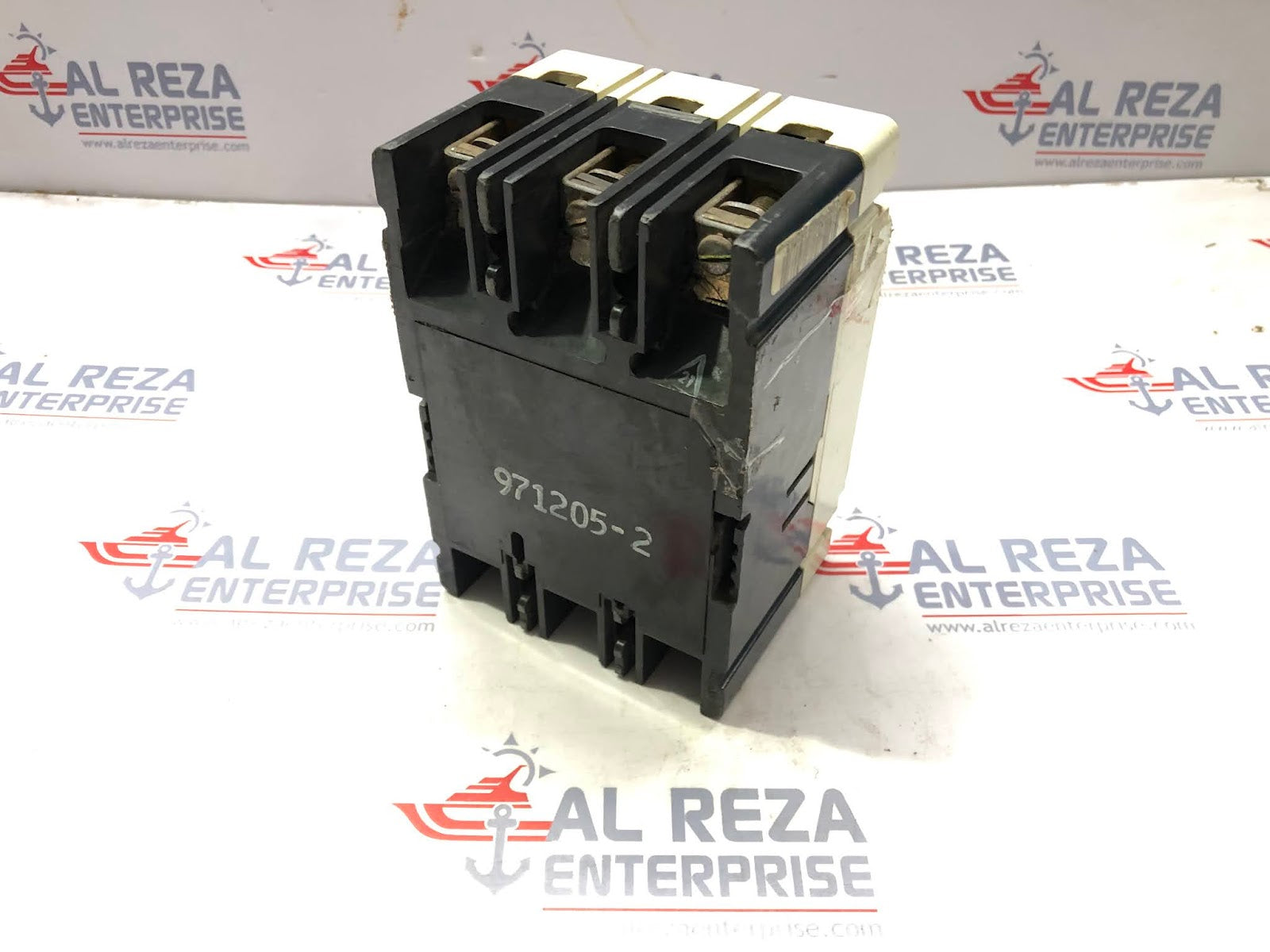 CUTLER HAMMER HMCP CIRCUIT BREAKER HMCP030H1C 30AMP 3POLE 600VAC/250VDC
