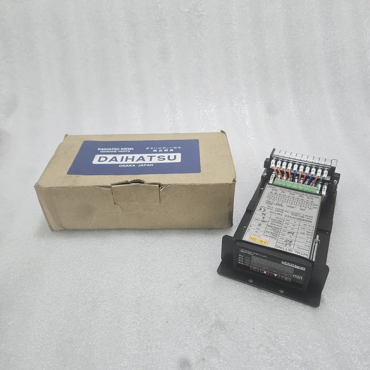 DAIHATSU MDP-REV SPEED SWITCH 00853-011 24Vdc 3.2W MEIYO ELECTRIC MARINE DIESEL