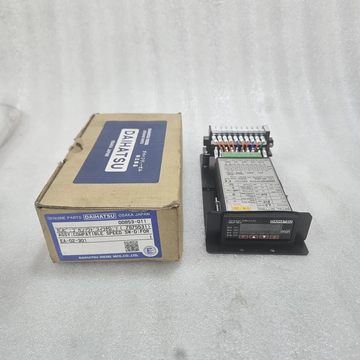 DAIHATSU MDP-REV SPEED SWITCH 00853-011 24Vdc 3.2W MEIYO ELECTRIC MARINE DIESEL