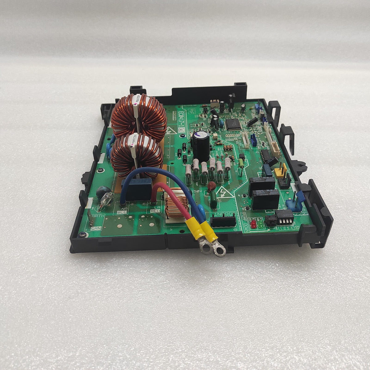 DAIKIN 300467P PCB EC0417-1 RZQ71B8/9V3B