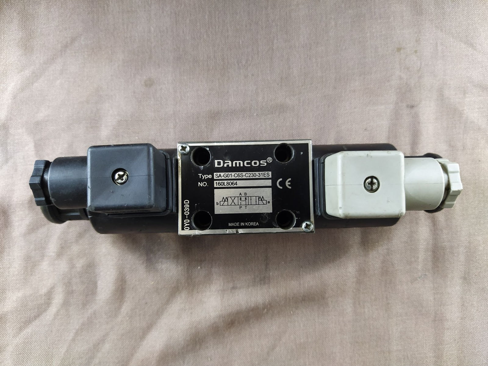 Damcos SA G01 C6S C230 31ES Solenoid Operated Directional Control Valve SAG01C6S