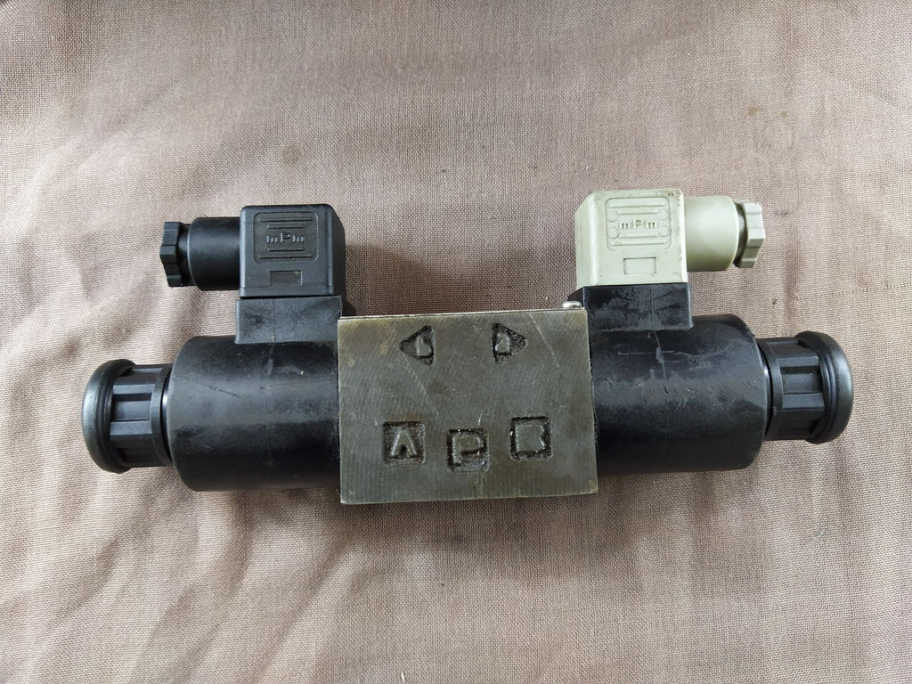 Damcos SA G01 E3X C230 31ES Solenoid Valve SAG01E3XC23031ES 160L8052