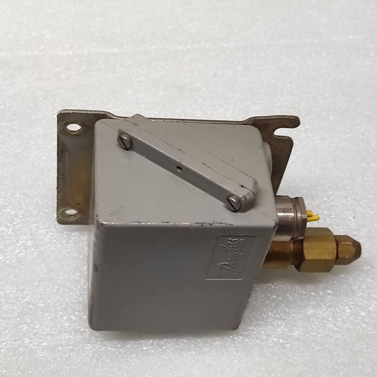 DANFOSS KPS35 PRESSURE SWITCH 060-3100 454