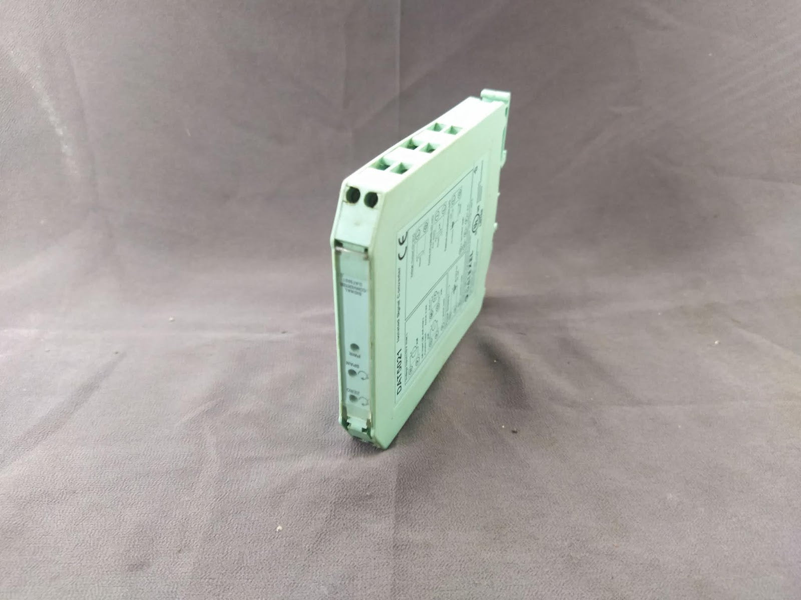 Datexel DAT5021 Isolated Signal Converter 20-32V DC
