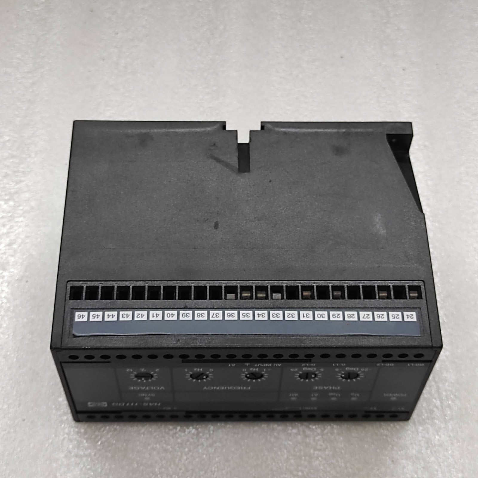 DEIF HAS-111DG SYNCHRONISER AND CIRCUIT BREAKER CLOSING 100029804.10 220V