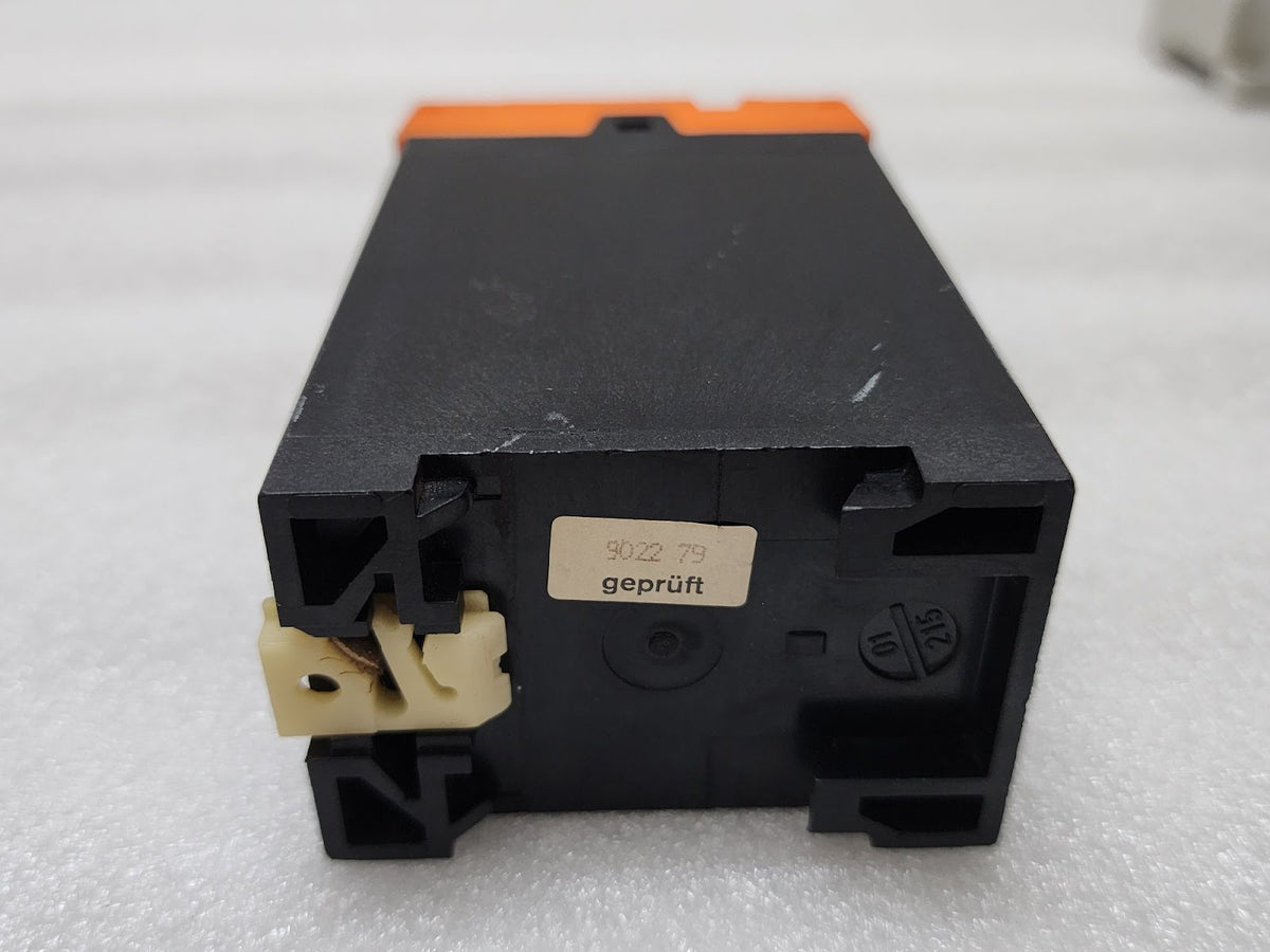 DOLD BA9036 VOLTAGE RELAY 220VAC
